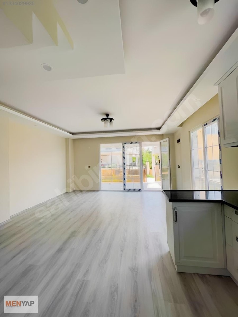 Yeniçiftlik’te Denize 200 Metre, Havuzlu Sitede İskanlı 4+1 Villa — fotoğraf 20