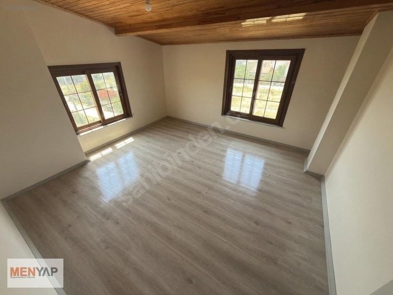 Yeniçiftlik Merkezde Havuzlu, Müstakil Bahçeli 6+1 Villa — fotoğraf 21