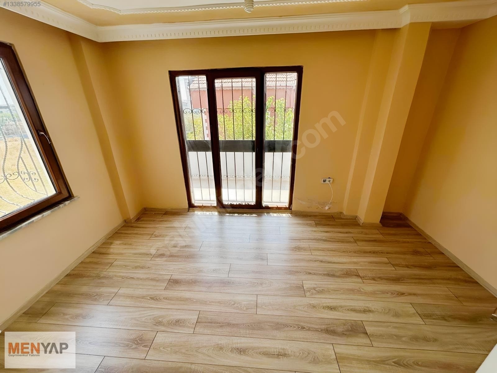 Yeniçiftlik’te Cadde Cepheli, Geniş Bahçeli 4+1 Tripleks Villa — fotoğraf 21