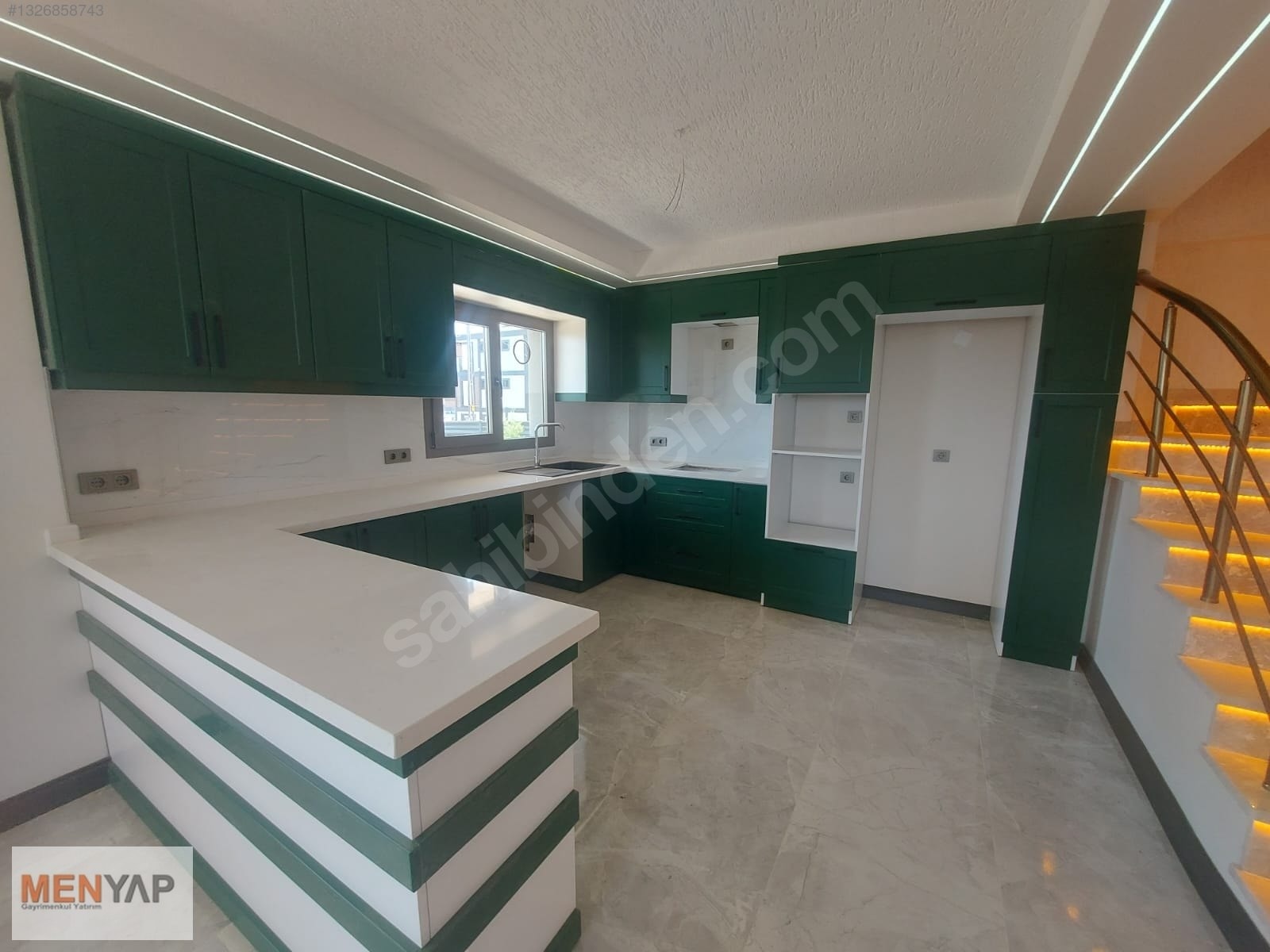 Yeniçiftlik Merkezde 300 m² Arsa İçinde Havuzlu Müstakil 4+1 Villa — fotoğraf 22