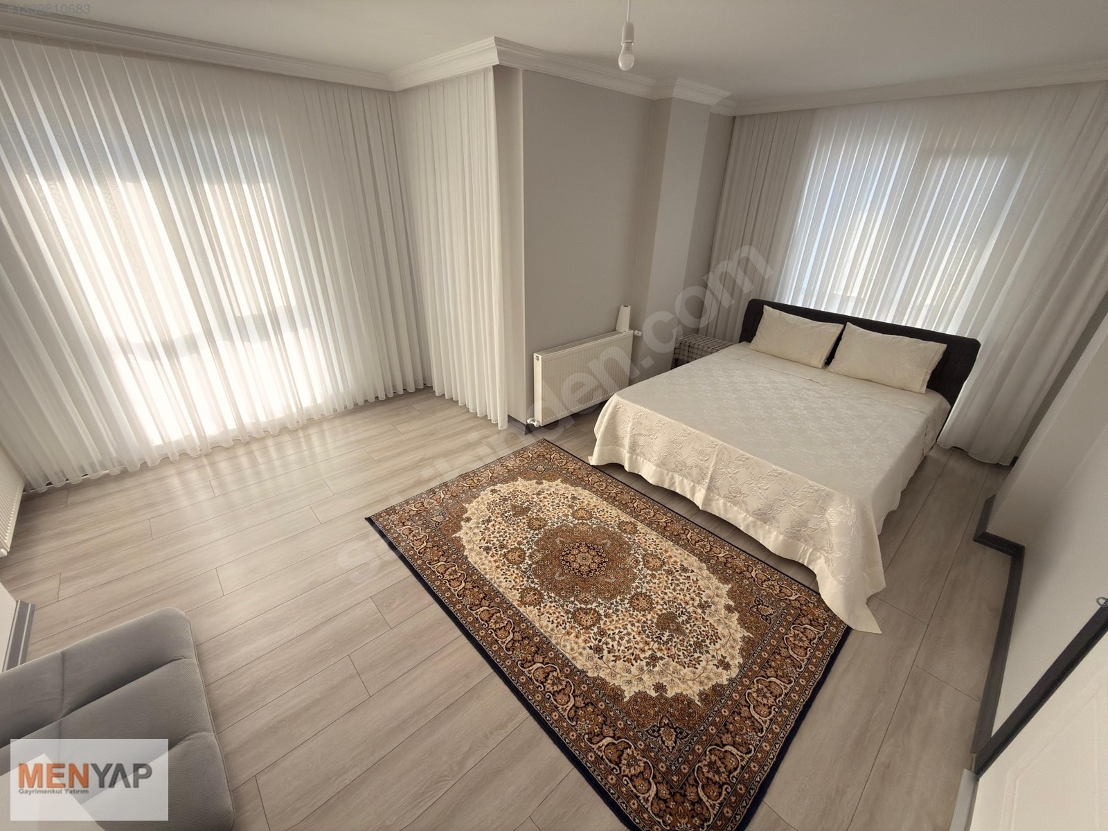 Yeniçiftlik’te İskanlı, Bahçeli 4+1 Tripleks Villa — fotoğraf 24