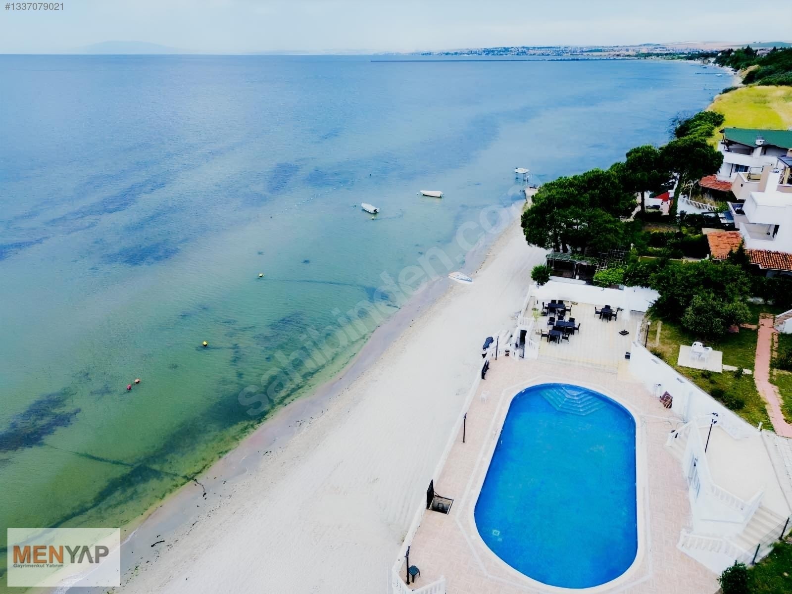 Yeniçiftlik’te Denize Sıfır Havuzlu Sitede Eşyalı 4+1 Dubleks Yazlık — fotoğraf 27