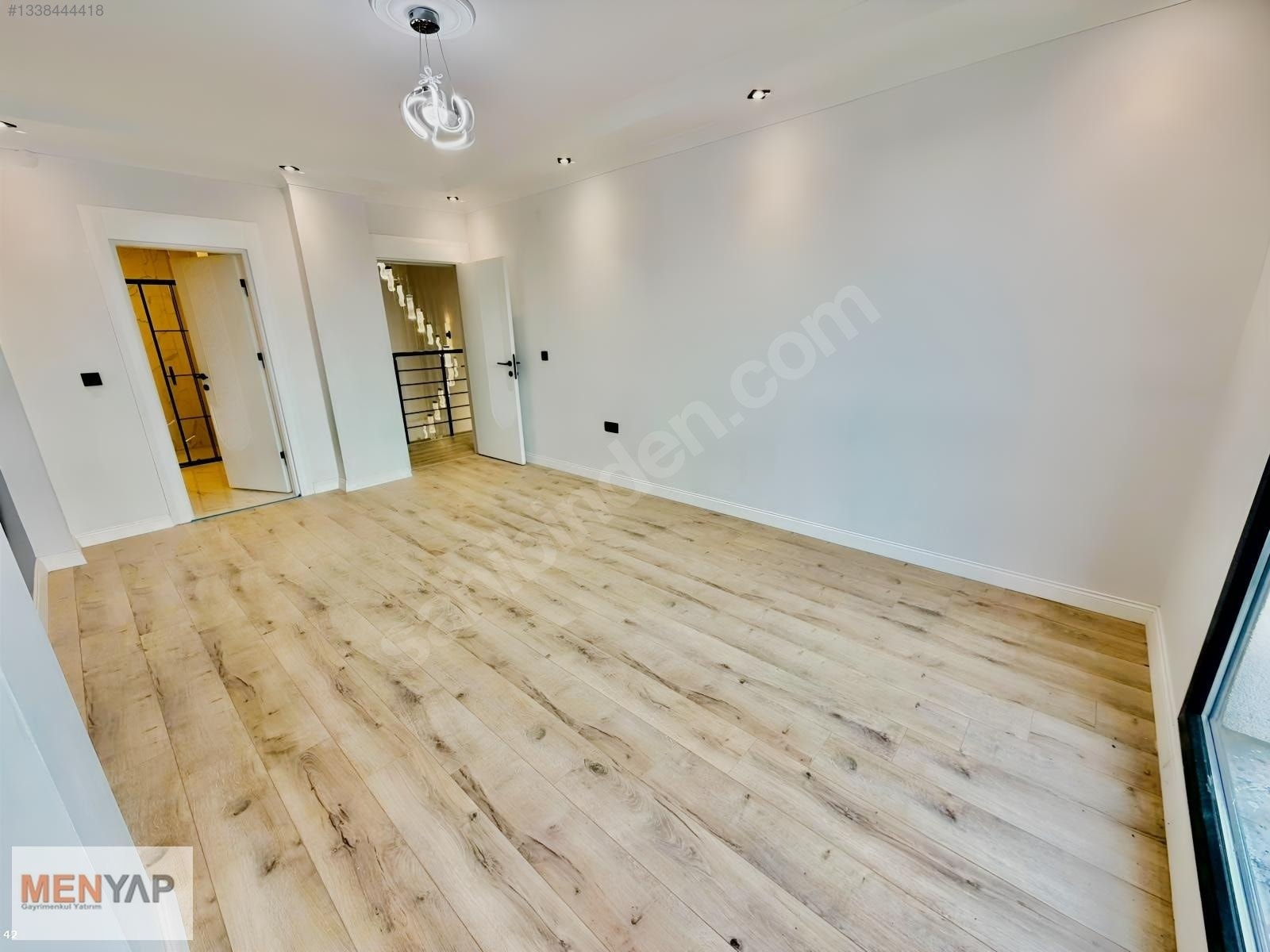Yeniçiftlik Merkezde Denize Yürüme Mesafesinde Havuzlu 5+1 Villa — fotoğraf 27