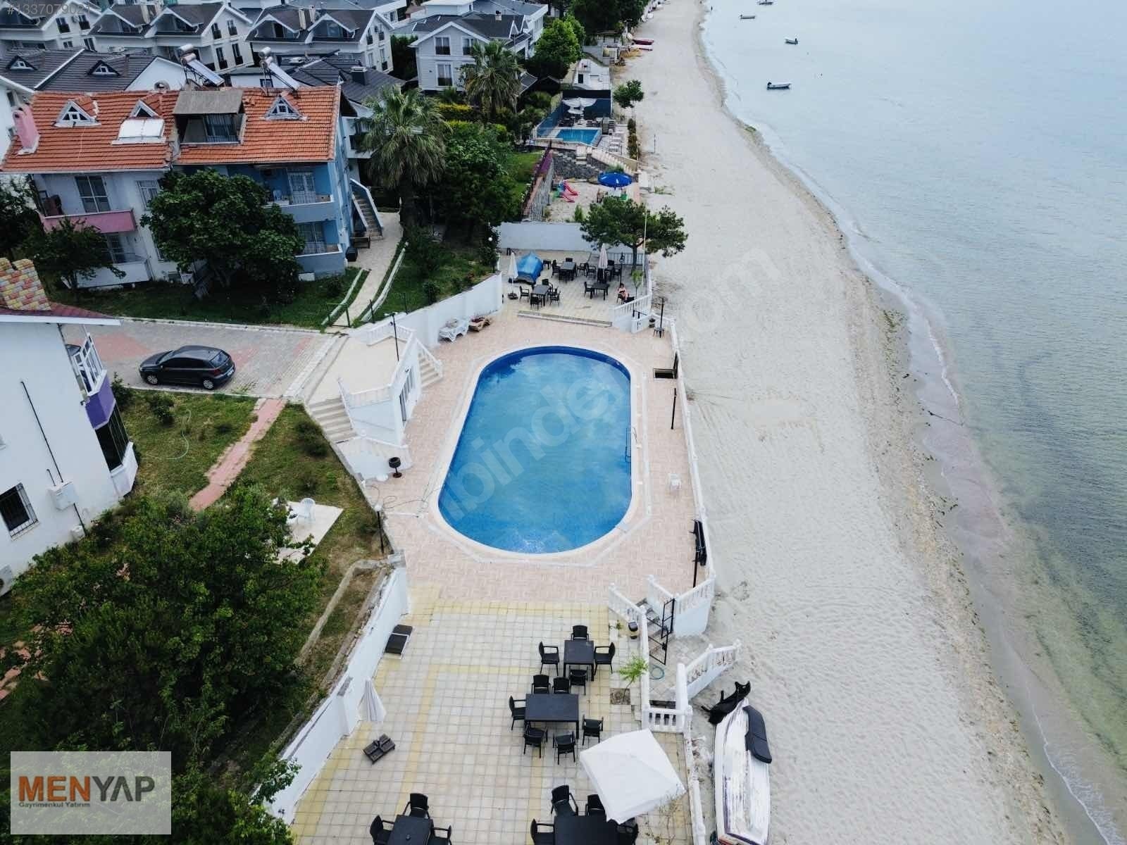 Yeniçiftlik’te Denize Sıfır Havuzlu Sitede Eşyalı 4+1 Dubleks Yazlık — fotoğraf 29