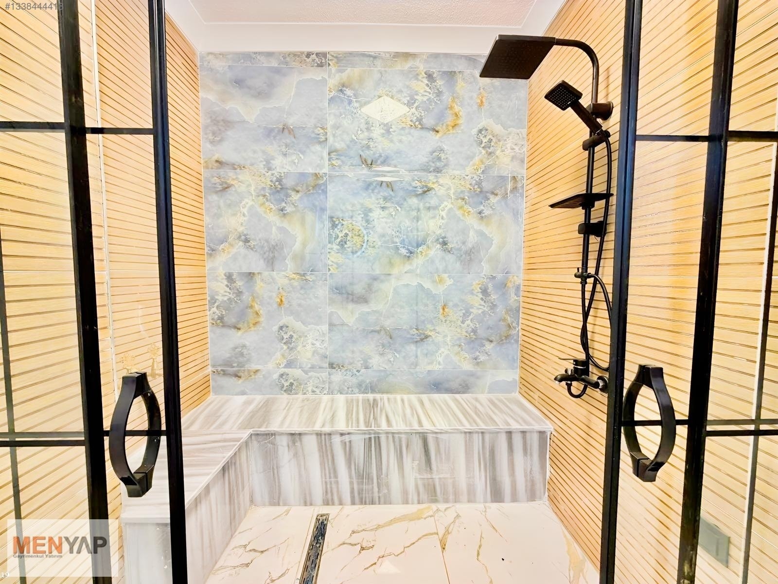 Yeniçiftlik Merkezde Denize Yürüme Mesafesinde Havuzlu 5+1 Villa — fotoğraf 29