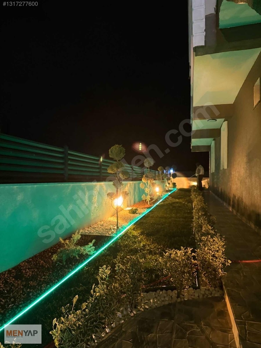 Yeniçiftlik Merkezde Her Katı Ayrı 4+1 Daire Düzeninde Müstakil Villa — fotoğraf 30
