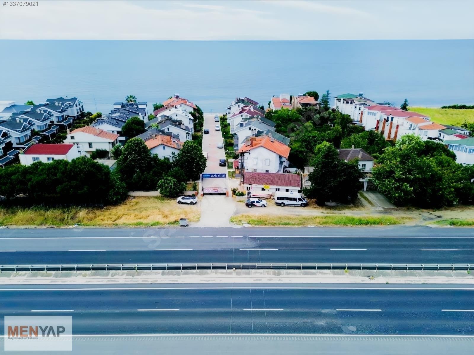Yeniçiftlik’te Denize Sıfır Havuzlu Sitede Eşyalı 4+1 Dubleks Yazlık — fotoğraf 30