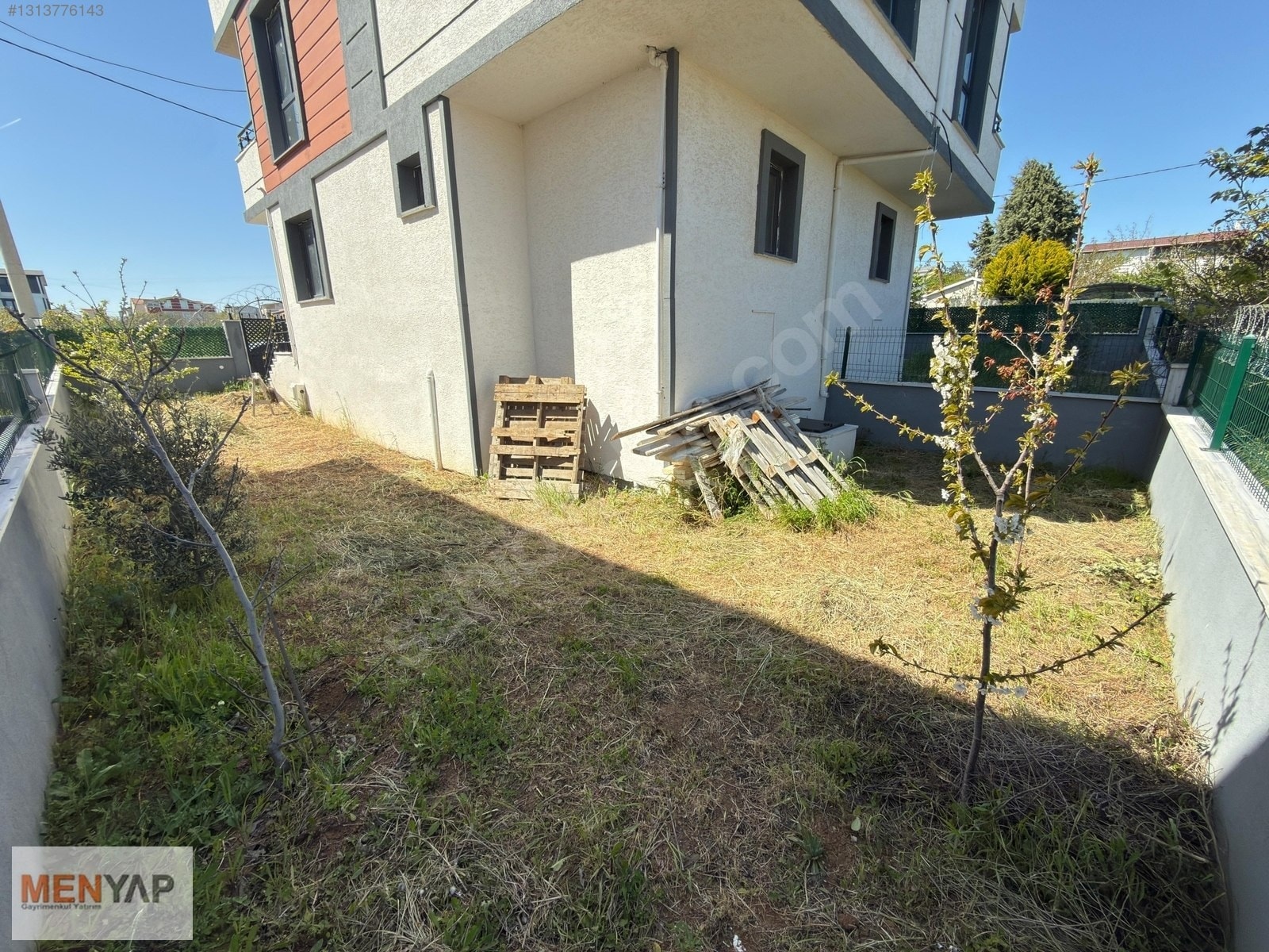 Yeniçiftlik’te Parka Cepheli, Köşe Başı 4+1 Tripleks Villa — fotoğraf 31