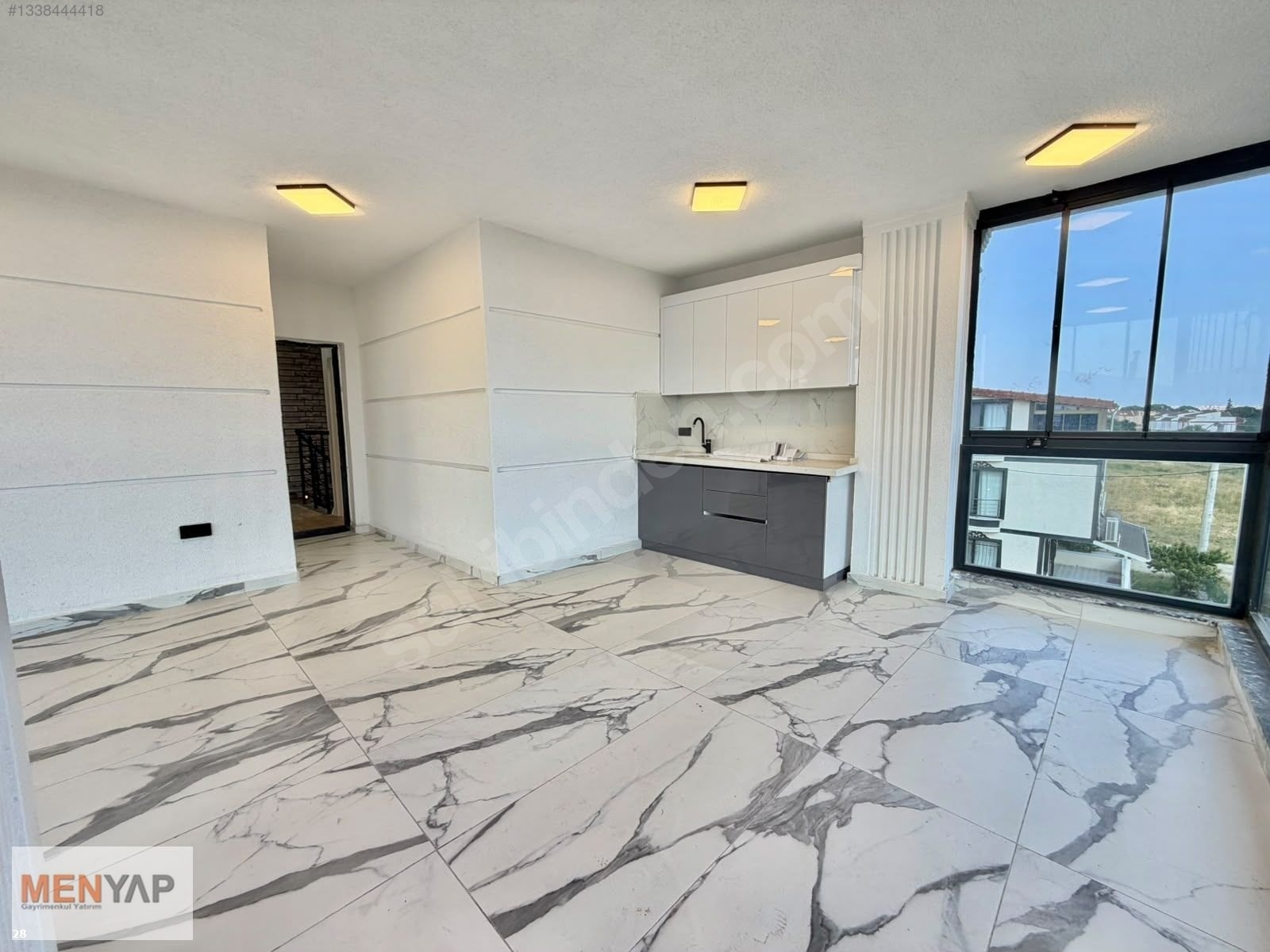 Yeniçiftlik Merkezde Denize Yürüme Mesafesinde Havuzlu 5+1 Villa — fotoğraf 32