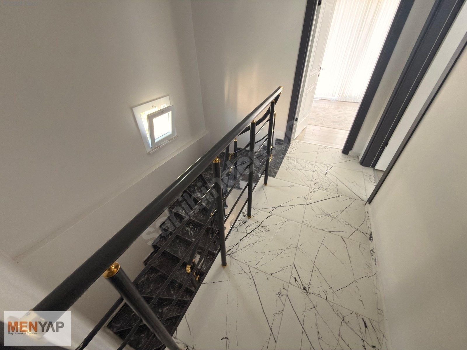 Yeniçiftlik’te İskanlı, Bahçeli 4+1 Tripleks Villa — fotoğraf 32