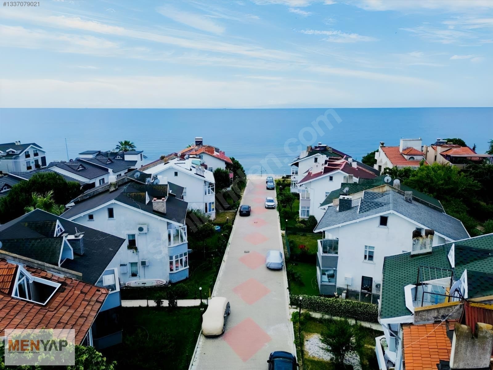 Yeniçiftlik’te Denize Sıfır Havuzlu Sitede Eşyalı 4+1 Dubleks Yazlık — fotoğraf 33