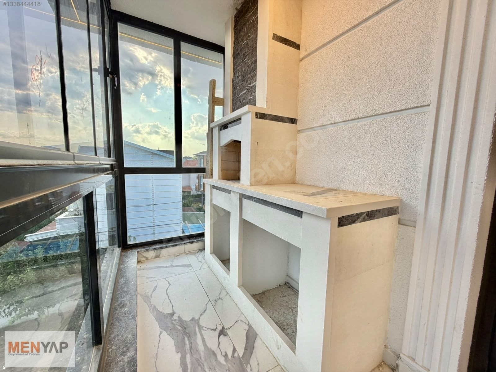 Yeniçiftlik Merkezde Denize Yürüme Mesafesinde Havuzlu 5+1 Villa — fotoğraf 34