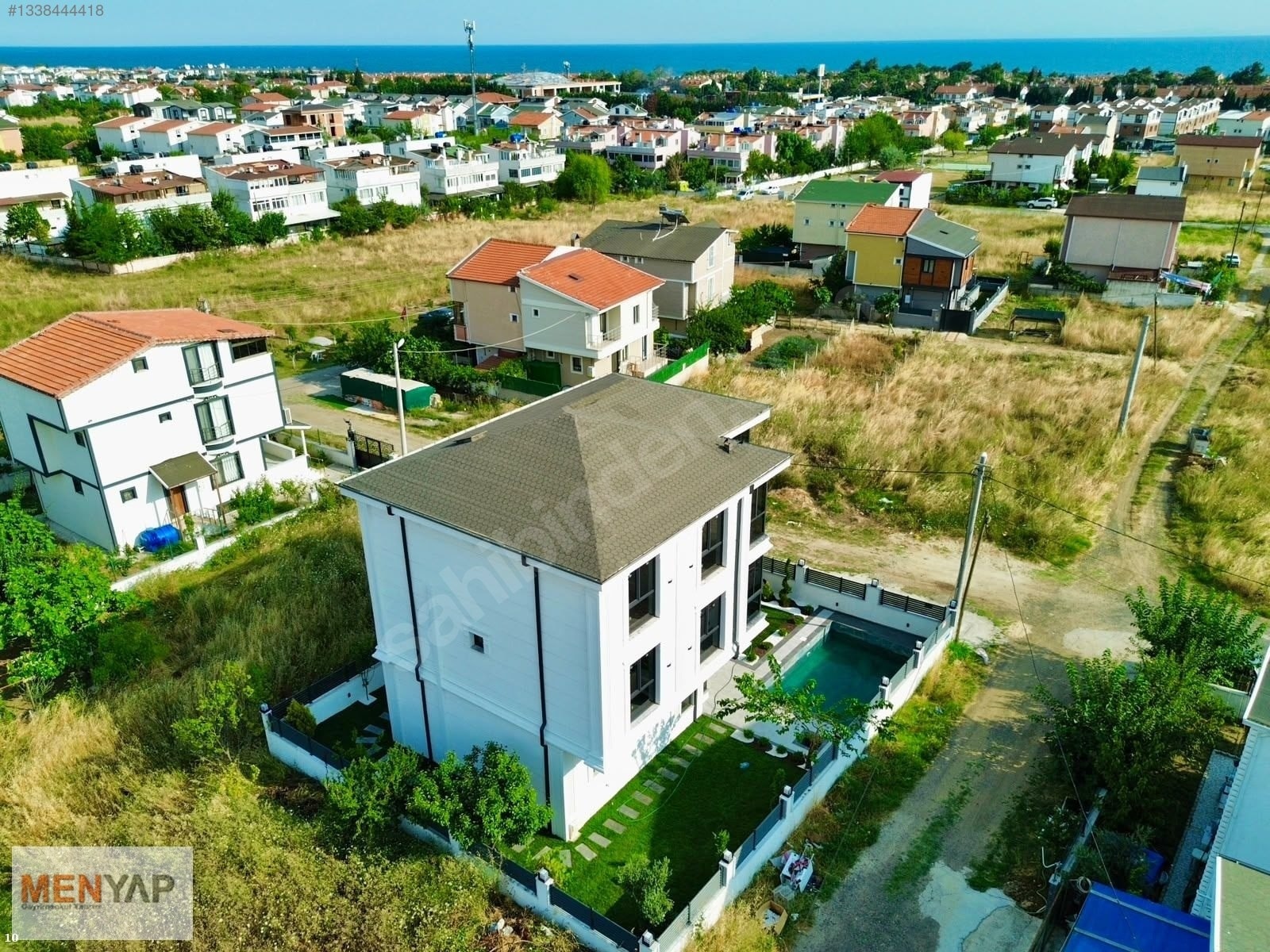 Yeniçiftlik Merkezde Denize Yürüme Mesafesinde Havuzlu 5+1 Villa — fotoğraf 40