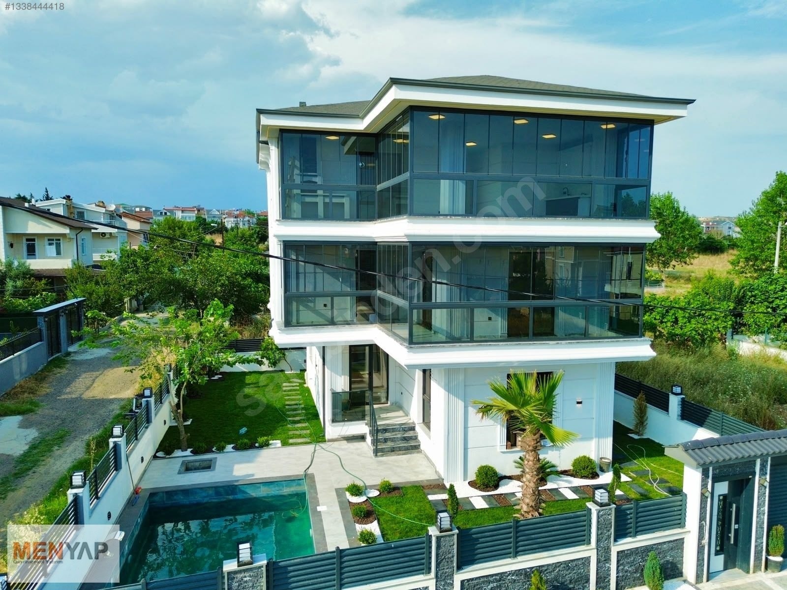 Yeniçiftlik Merkezde Denize Yürüme Mesafesinde Havuzlu 5+1 Villa — fotoğraf 48