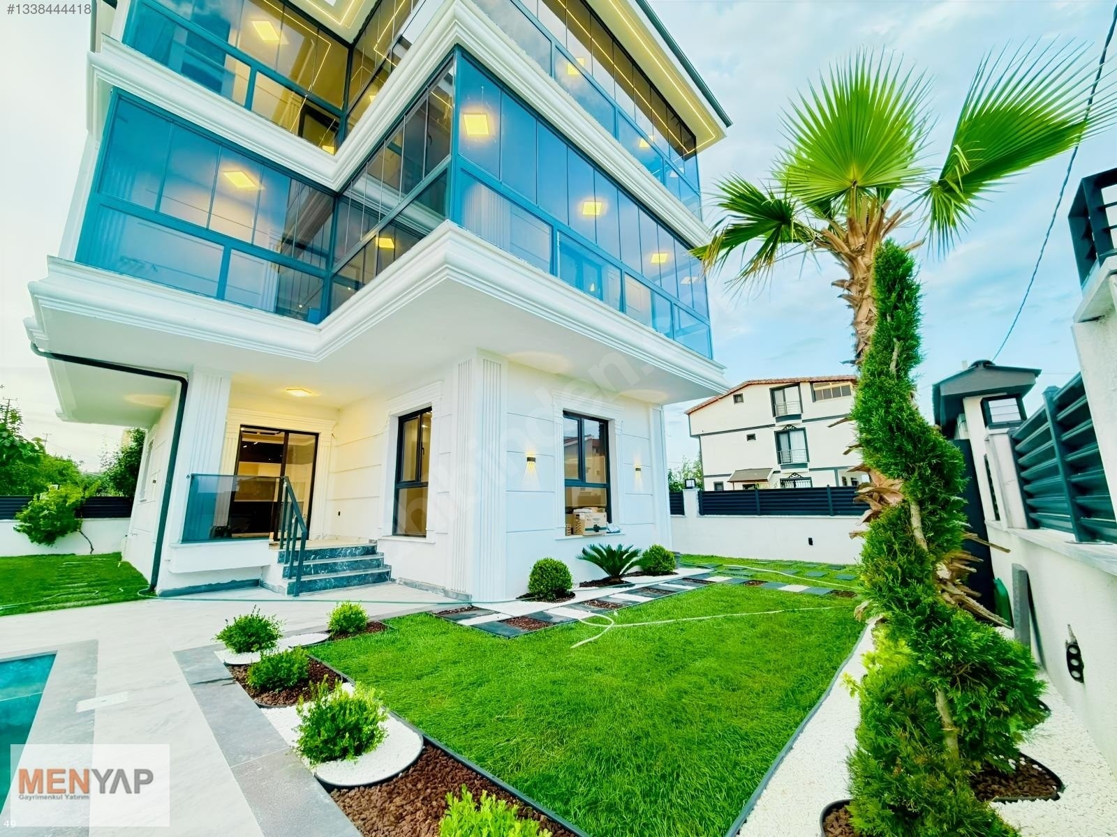 Yeniçiftlik Merkezde Denize Yürüme Mesafesinde Havuzlu 5+1 Villa — fotoğraf 49