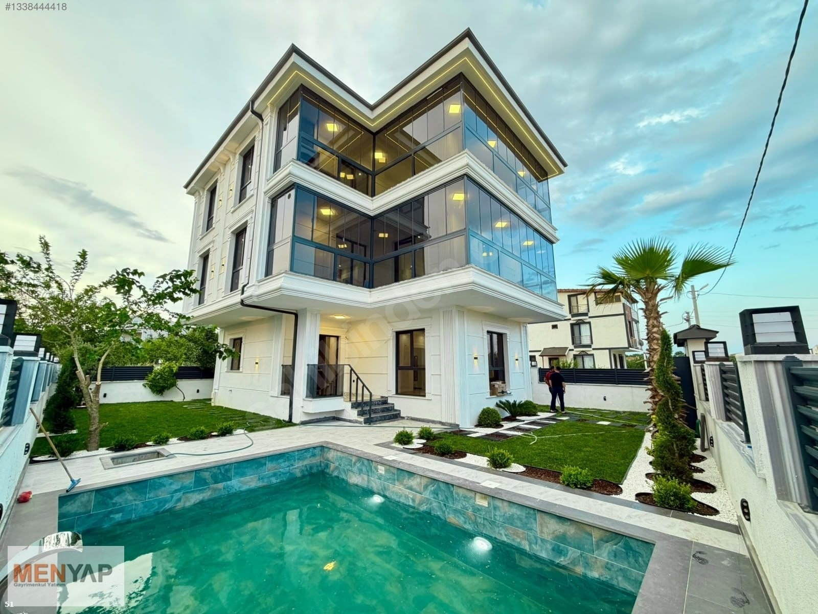 Yeniçiftlik Merkezde Denize Yürüme Mesafesinde Havuzlu 5+1 Villa — fotoğraf 50